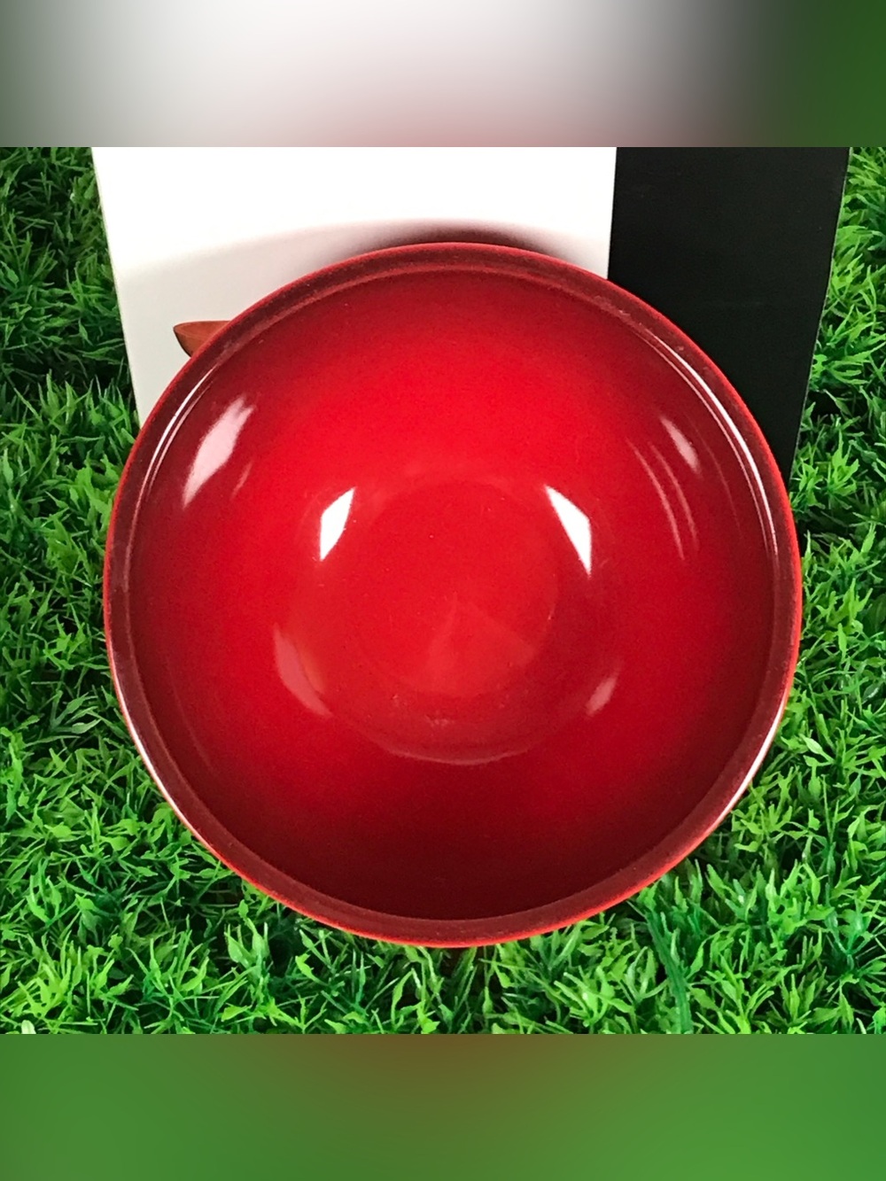 Le Creuset  Red Minimalist Ceramic Bowls  (4) - Picture 6 of 7